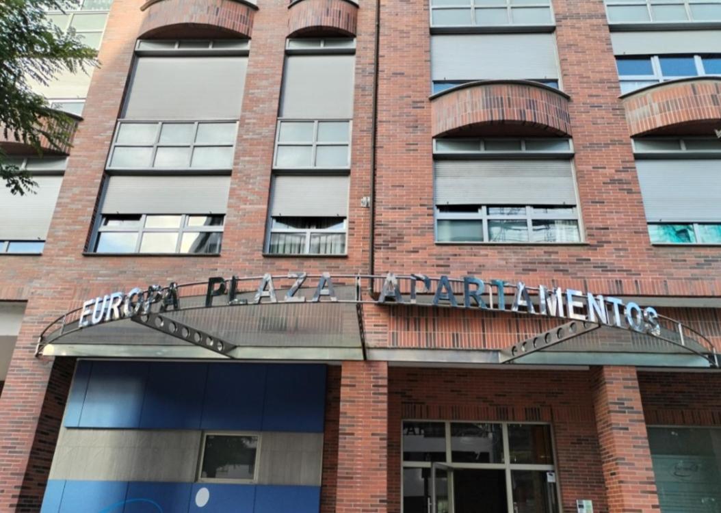 Apartamentos Chevere Rojo-Huca Овиедо Екстериор снимка